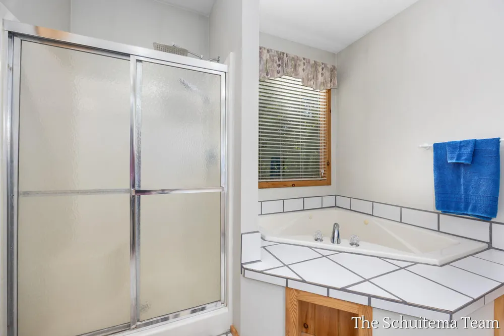 10155 Rogue Pond Drive NE Algoma Township, MI 49341