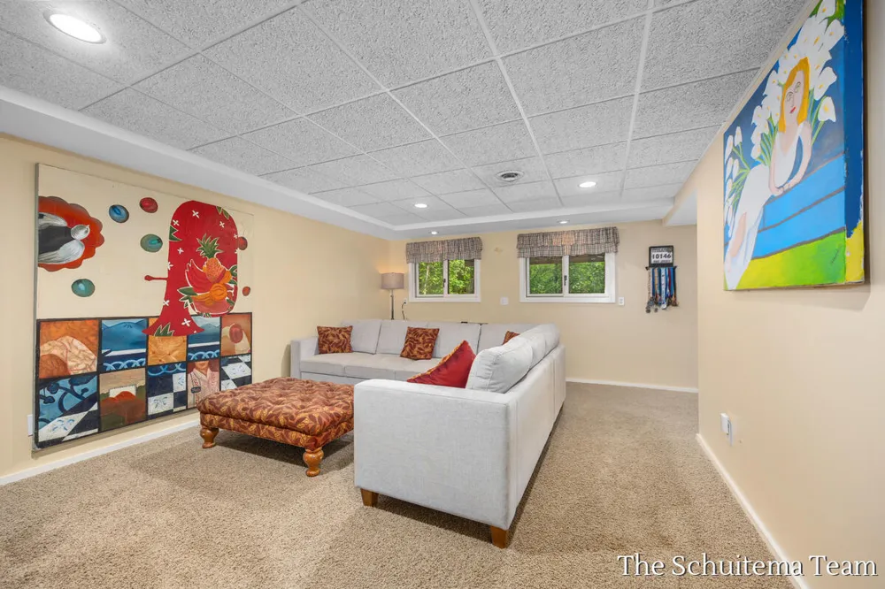 10155 Rogue Pond Drive NE Algoma Township, MI 49341