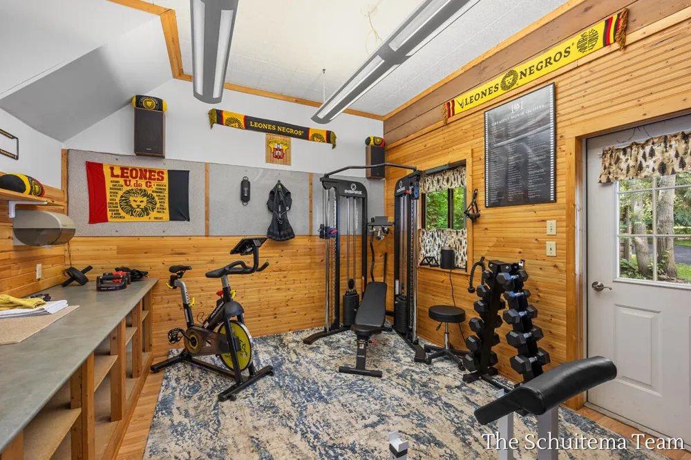 10155 Rogue Pond Drive NE Algoma Township, MI 49341