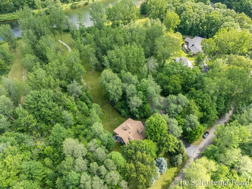 10155 Rogue Pond Drive NE Algoma Township, MI 49341