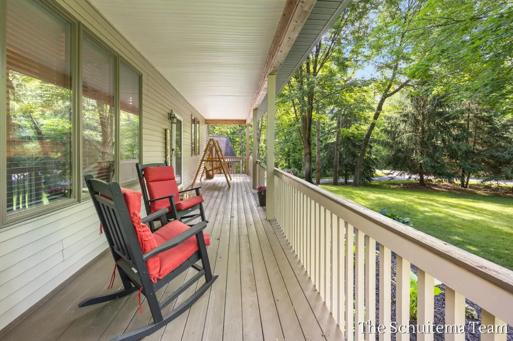 10155 Rogue Pond Drive NE Algoma Township, MI 49341