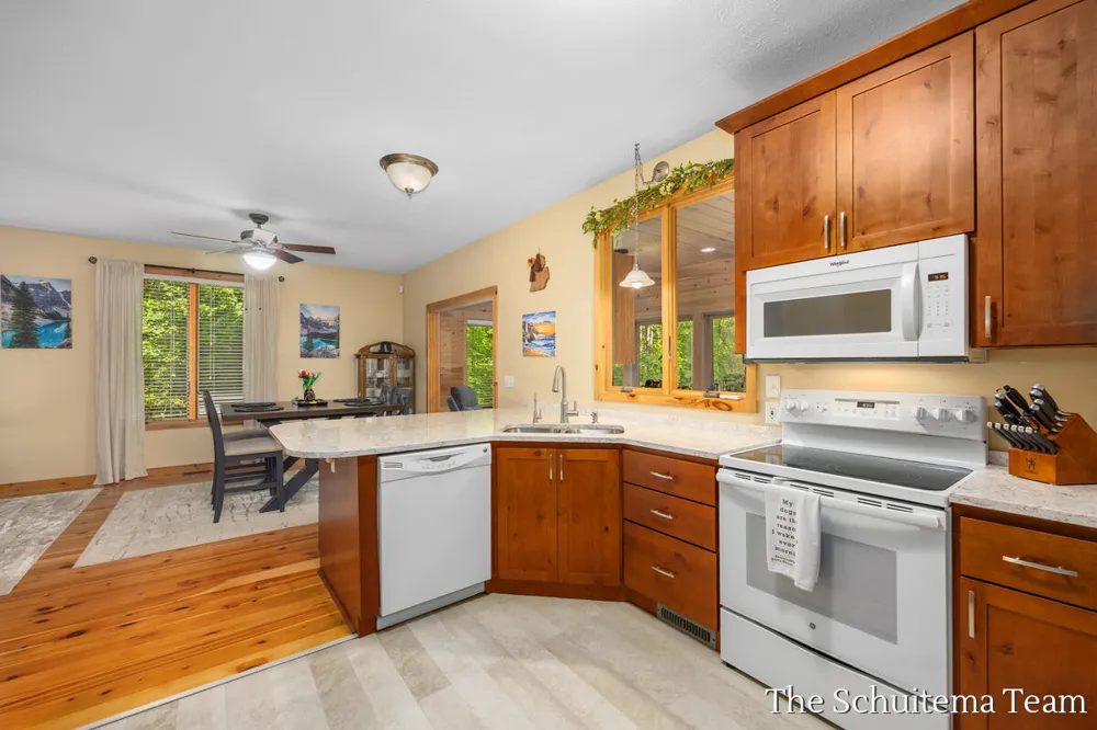 10155 Rogue Pond Drive NE Algoma Township, MI 49341
