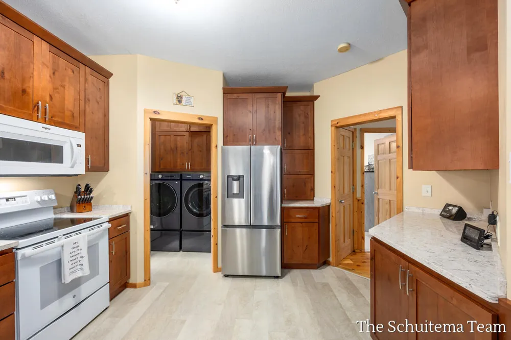 10155 Rogue Pond Drive NE Algoma Township, MI 49341