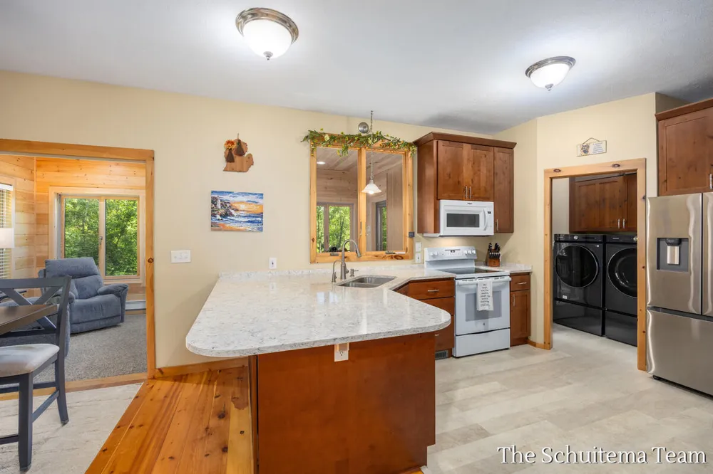 10155 Rogue Pond Drive NE Algoma Township, MI 49341