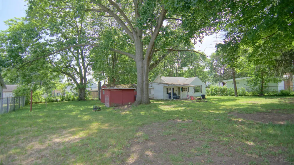 113 W 5th Street Buchanan City, MI 49107