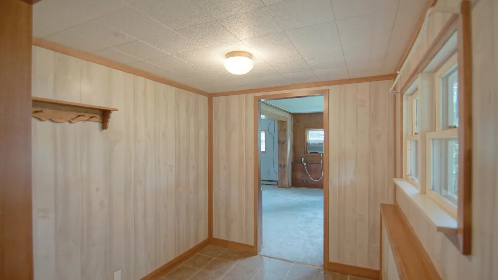 113 W 5th Street Buchanan City, MI 49107