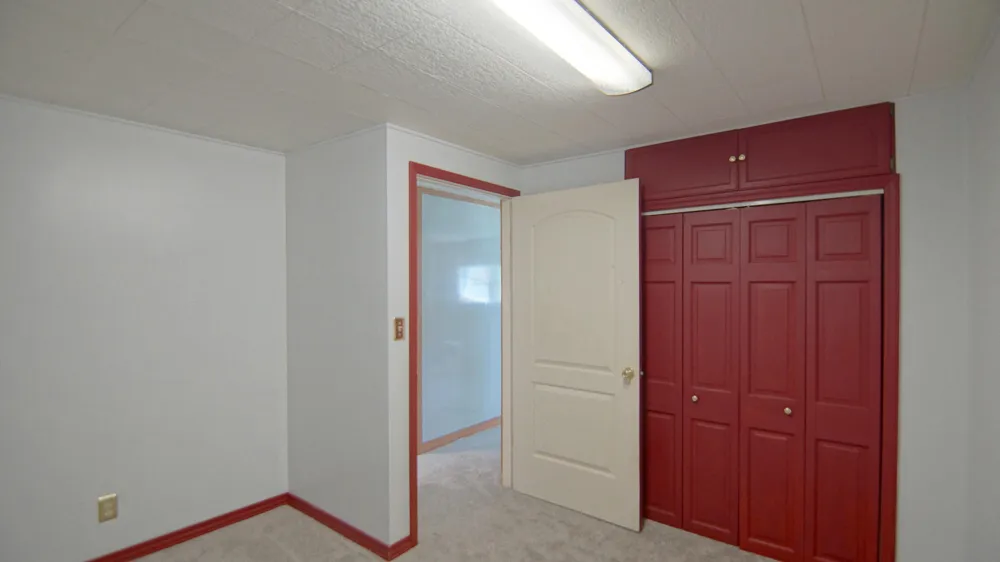 113 W 5th Street Buchanan City, MI 49107