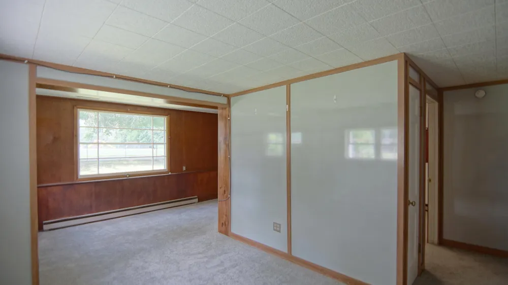 113 W 5th Street Buchanan City, MI 49107