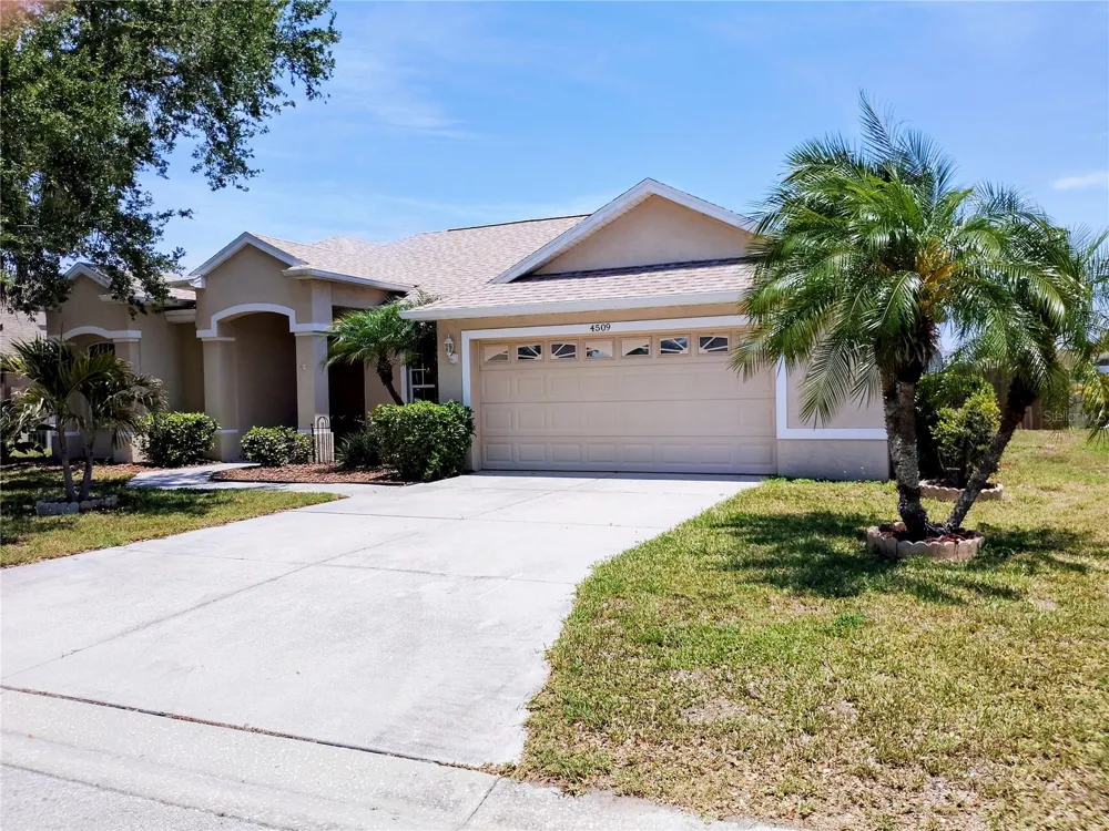 4509 30TH LANE E Bradenton, FL 34203