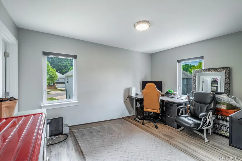 145 Whispering Pines Drive Fenton City, MI 48430