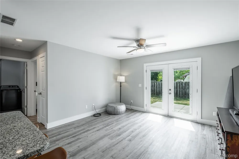 145 Whispering Pines Drive Fenton City, MI 48430
