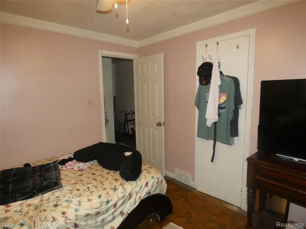 15401 Greydale Street Detroit City, MI 48223