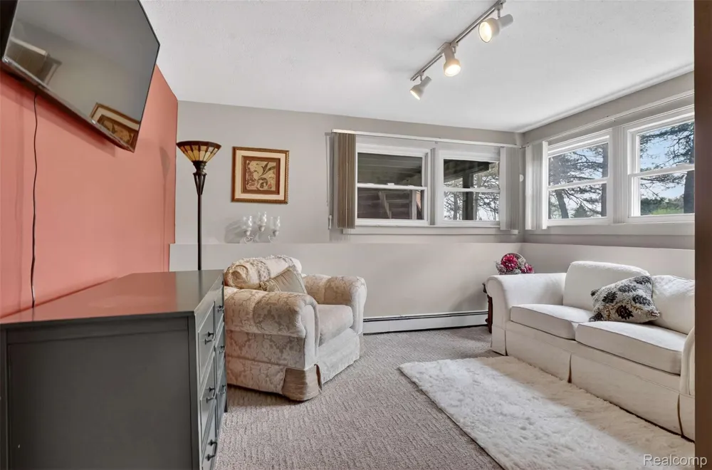1180 Hurd Road Brandon Charter Township, MI 48462
