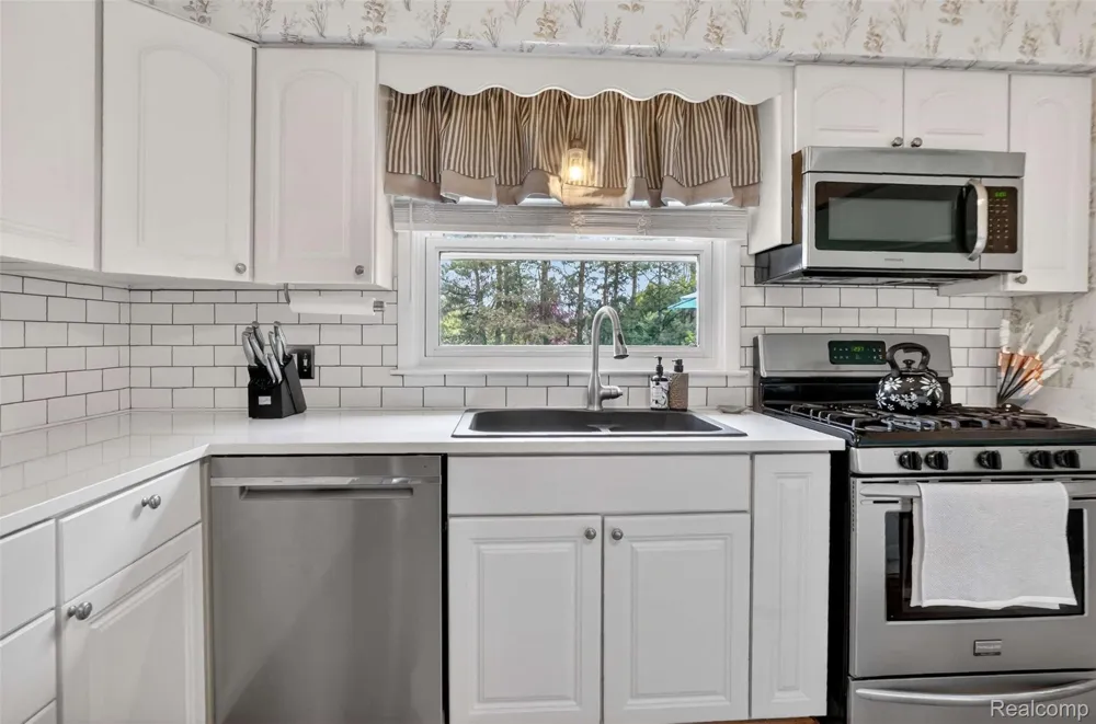 1180 Hurd Road Brandon Charter Township, MI 48462