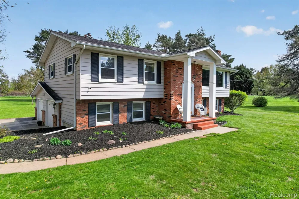 1180 Hurd Road Brandon Charter Township, MI 48462