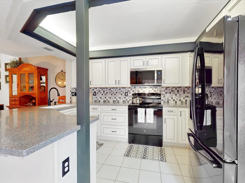 109 COVENTRY LANE Haines City, FL 33844