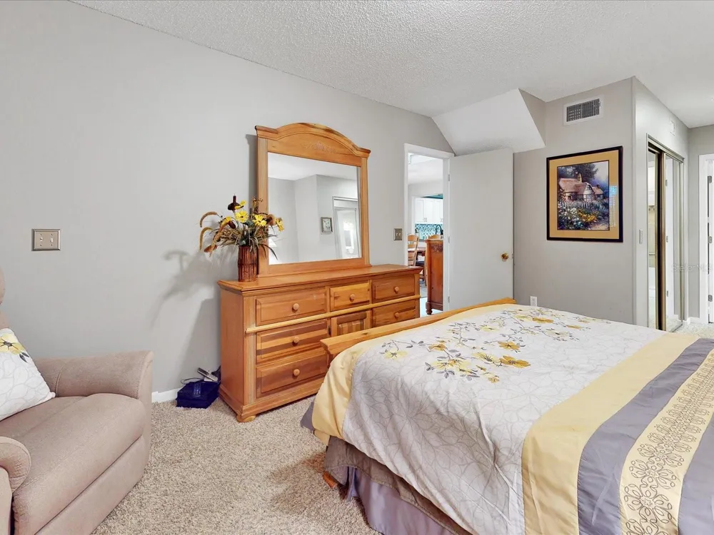 109 COVENTRY LANE Haines City, FL 33844