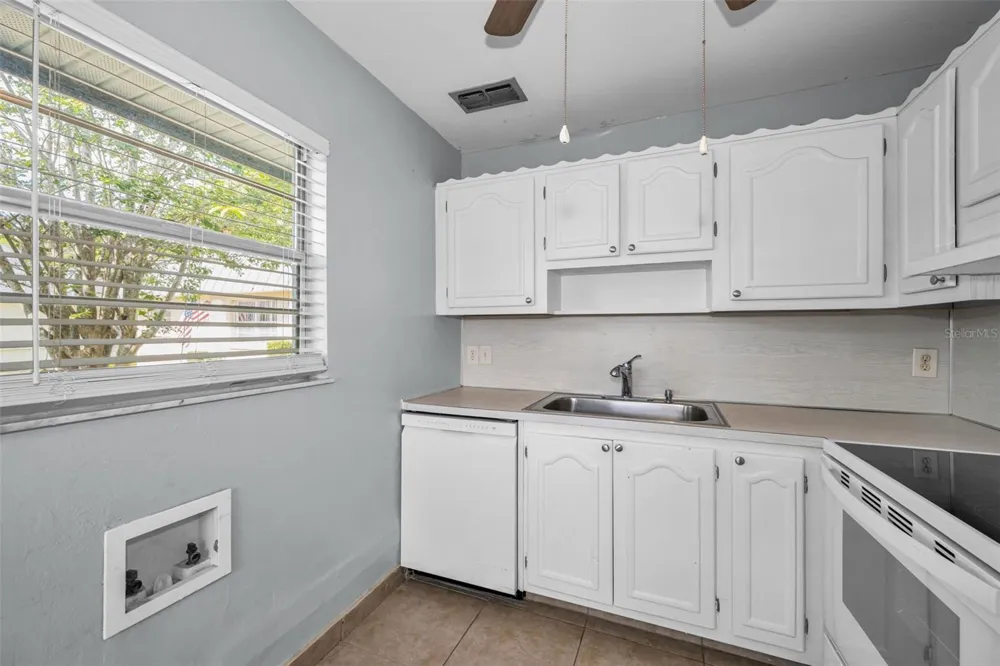 11905 BAYONET LANE New Port Richey, FL 34654