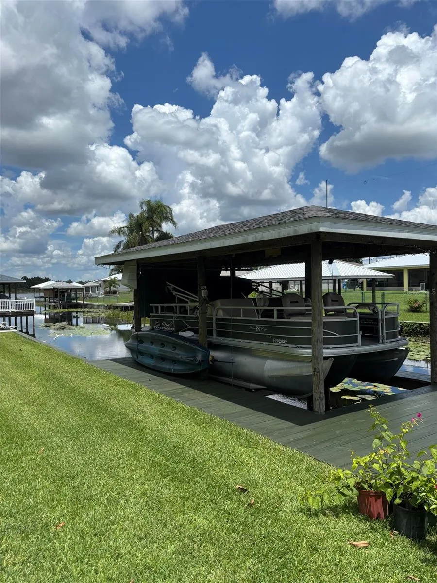121 DAISY LANE Lake Placid, FL 33852