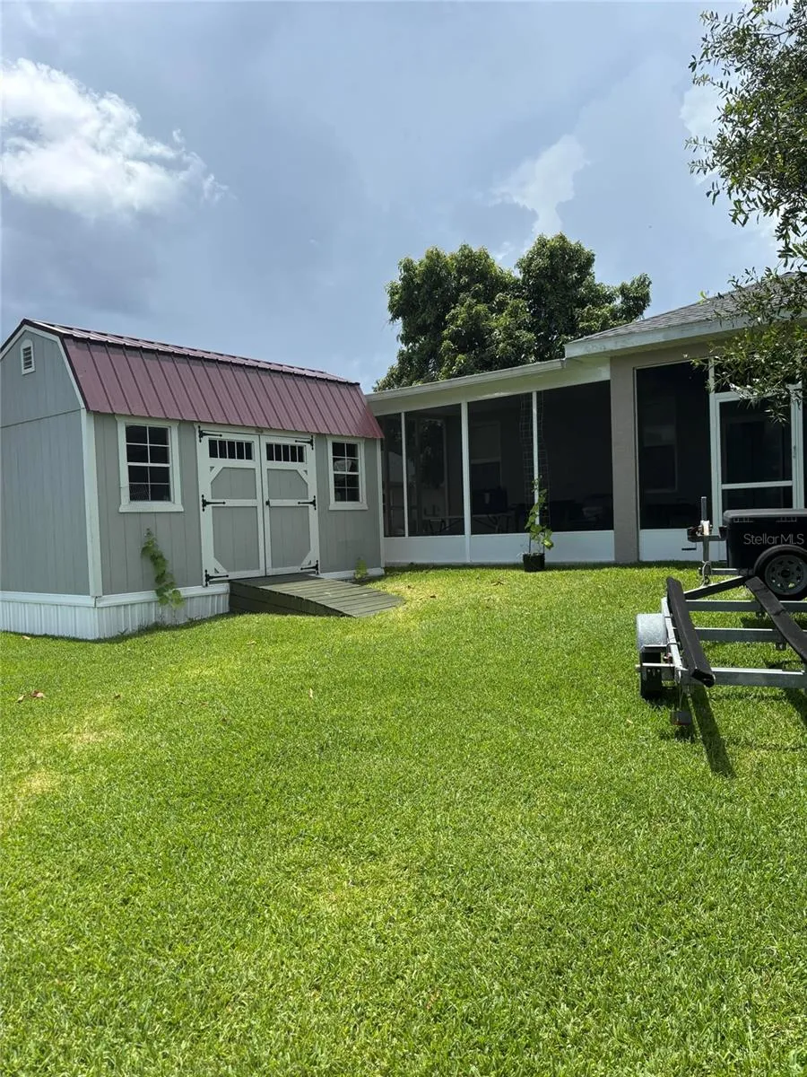 121 DAISY LANE Lake Placid, FL 33852
