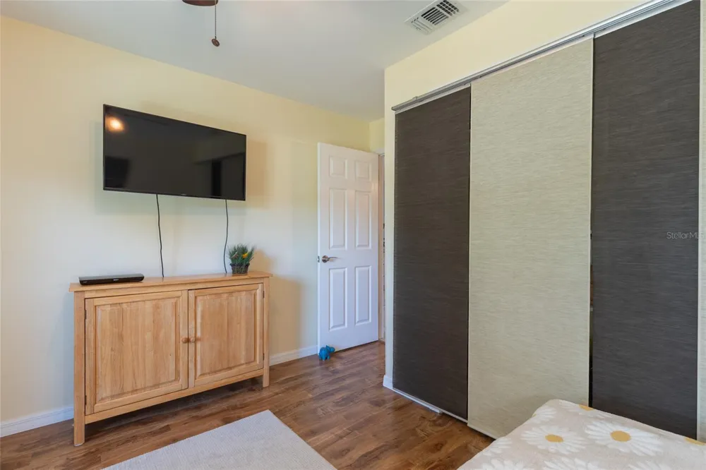 2013 DOVER COURT Oldsmar, FL 34677