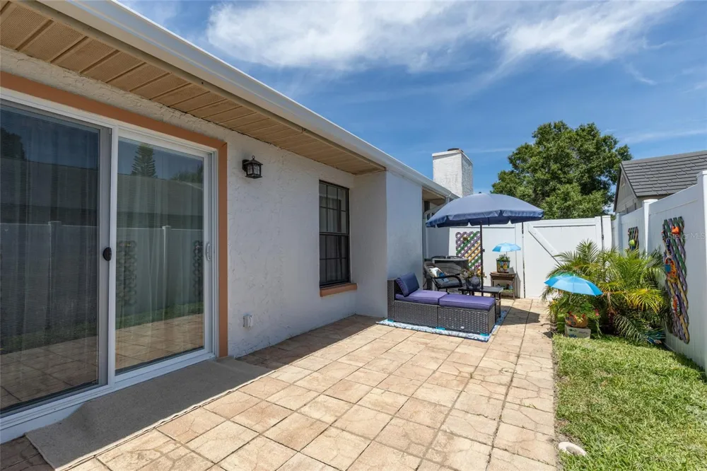 2013 DOVER COURT Oldsmar, FL 34677