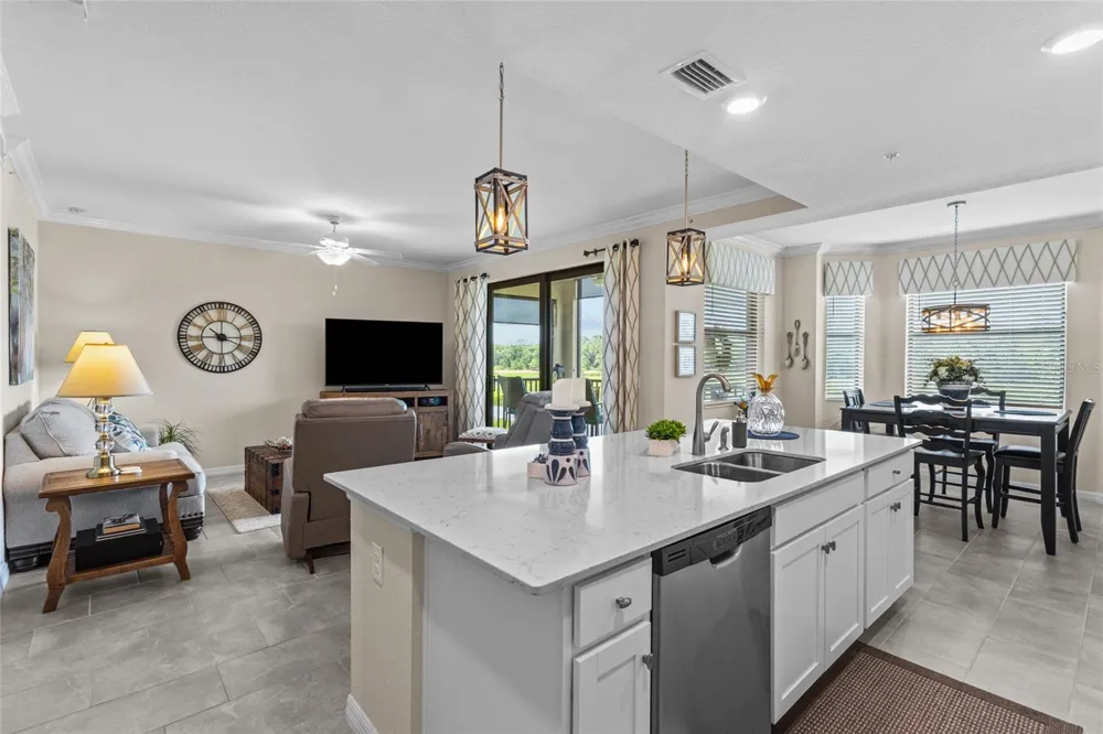 17626 GAWTHROP DRIVE #202 Bradenton, FL 34211