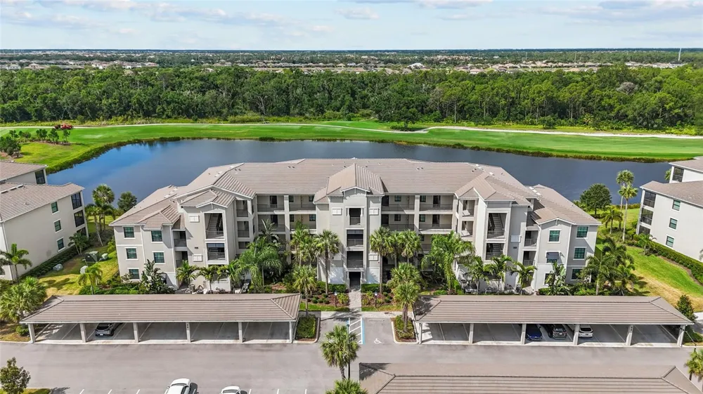 17626 GAWTHROP DRIVE #202 Bradenton, FL 34211