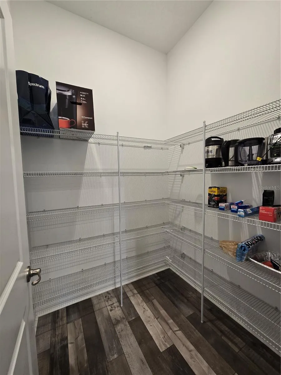 863 W BAYSHORE DRIVE Tarpon Springs, FL 34689