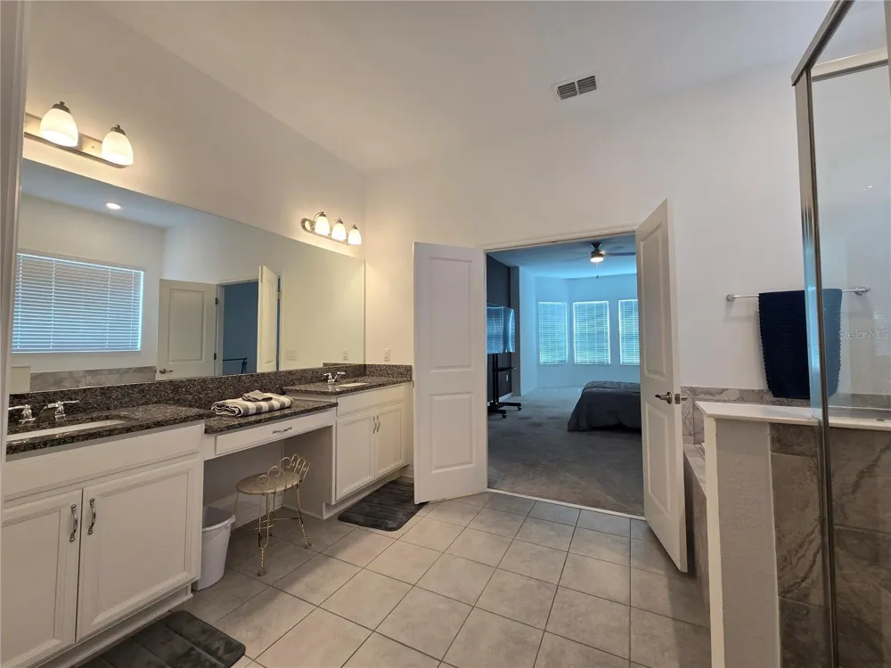 863 W BAYSHORE DRIVE Tarpon Springs, FL 34689