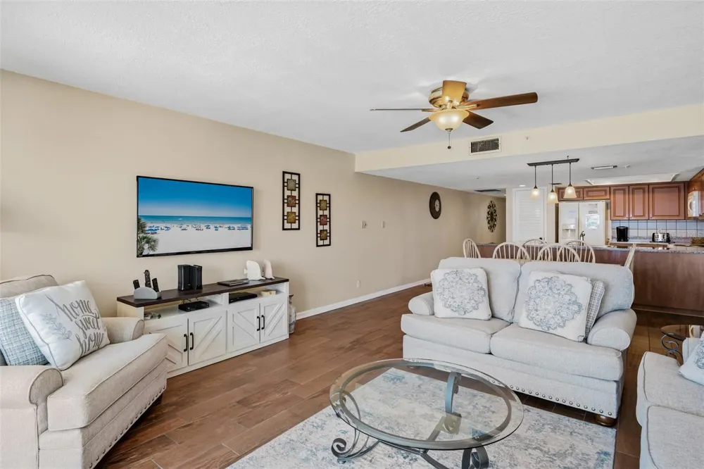 17200 GULF BOULEVARD #202 North Redington Beach, FL 33708