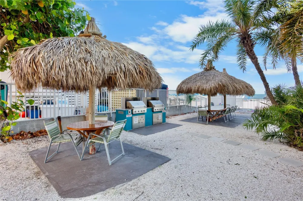 17200 GULF BOULEVARD #202 North Redington Beach, FL 33708