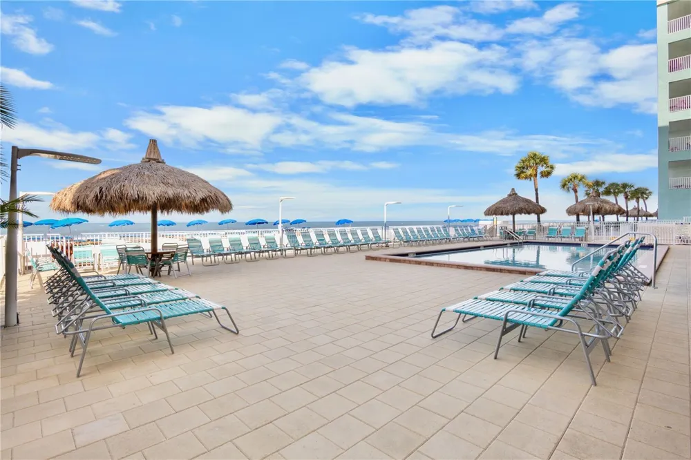 17200 GULF BOULEVARD #202 North Redington Beach, FL 33708