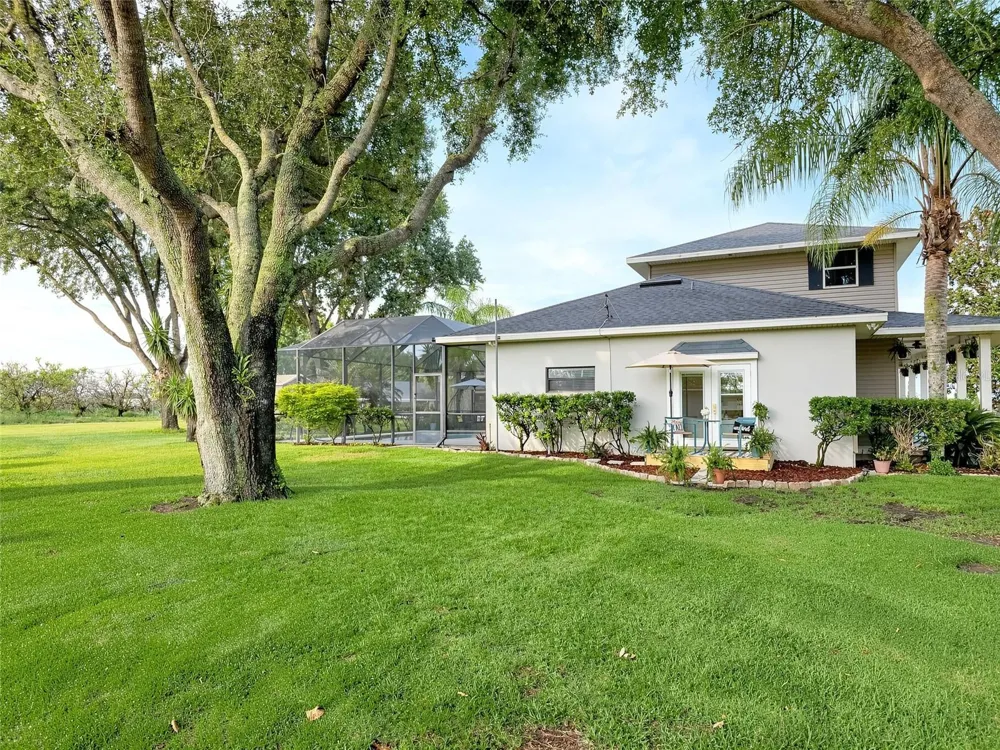 915 CROOKED LAKE DRIVE Babson Park, FL 33827