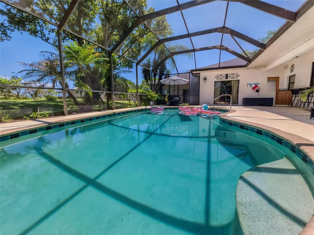 915 CROOKED LAKE DRIVE Babson Park, FL 33827