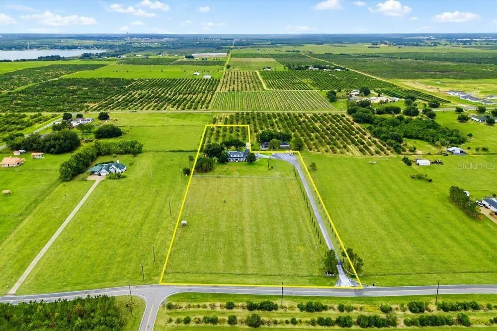 915 CROOKED LAKE DRIVE Babson Park, FL 33827