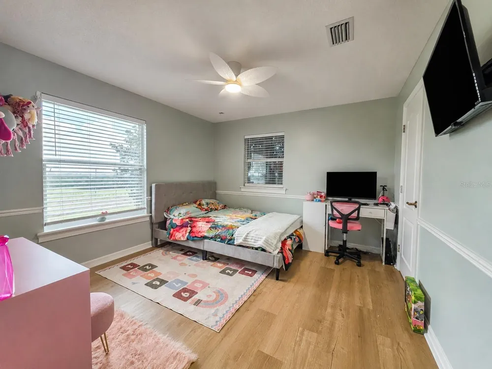 915 CROOKED LAKE DRIVE Babson Park, FL 33827