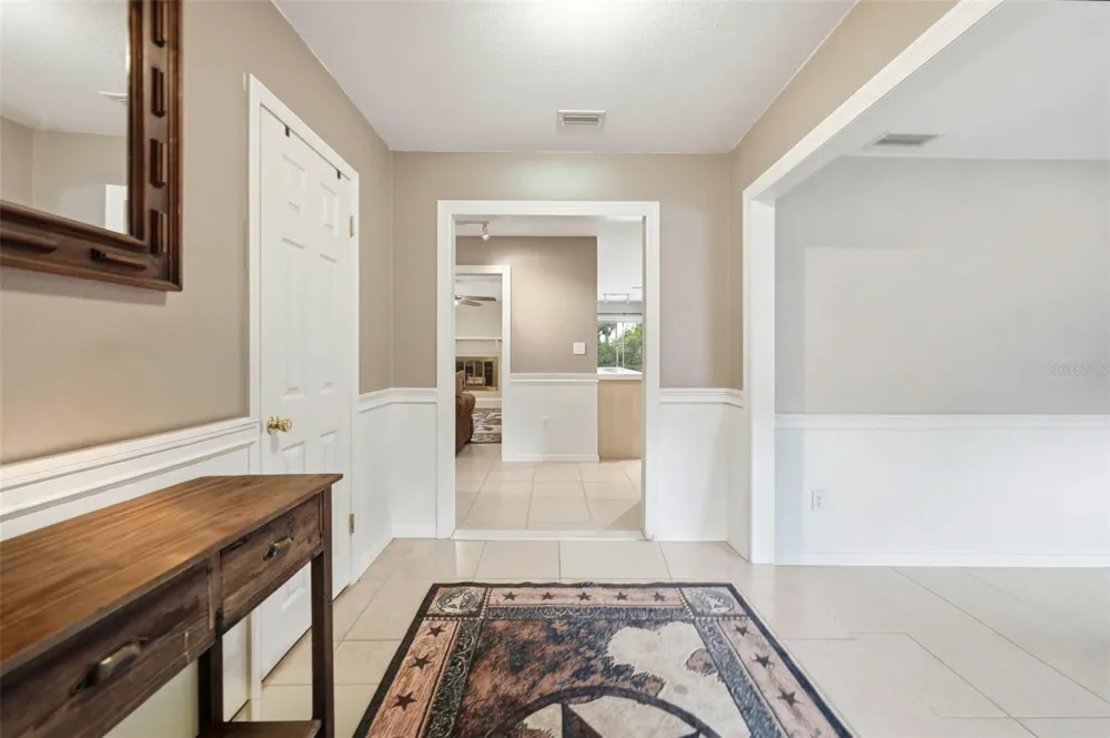 112 E GARDENIA STREET Howey In The Hills, FL 34737
