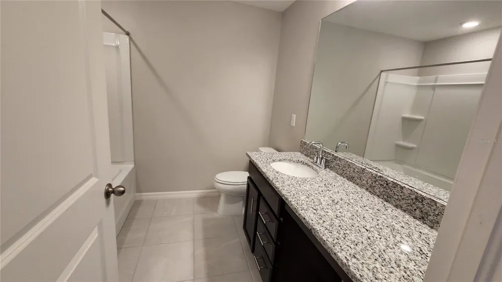 9938 MESIC WOODS AVENUE Seffner, FL 33584
