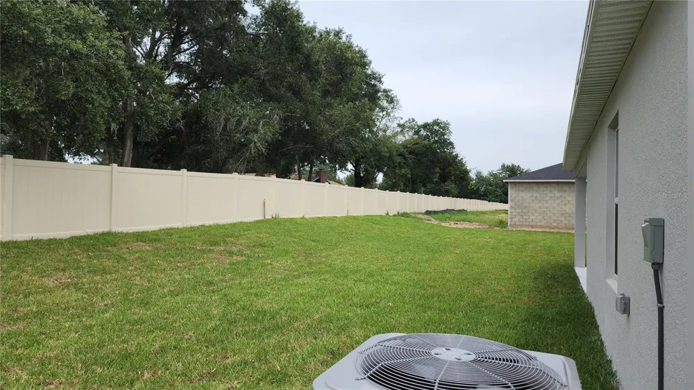 9938 MESIC WOODS AVENUE Seffner, FL 33584