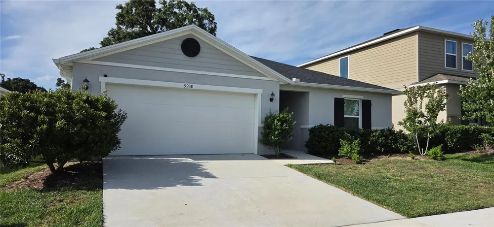 9938 MESIC WOODS AVENUE Seffner, FL 33584