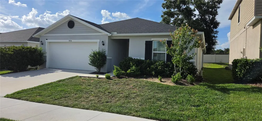 9938 MESIC WOODS AVENUE Seffner, FL 33584