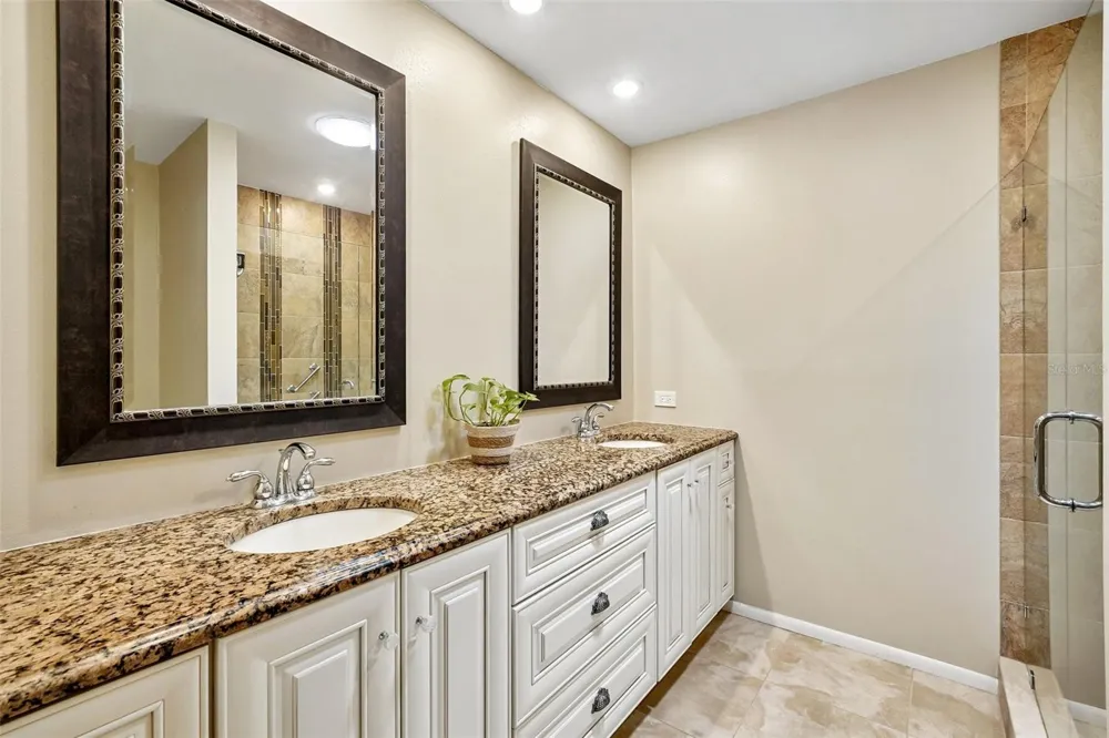 3259 HILARY CIRCLE #1C Palm Harbor, FL 34684