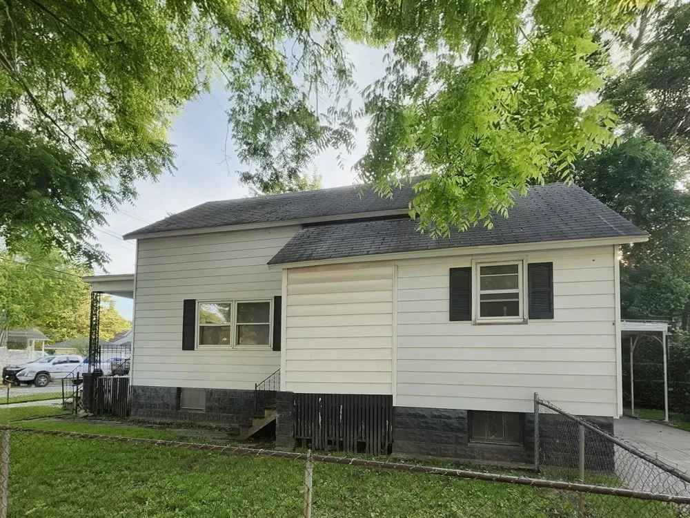 807 E North Union Street Bay City City, MI 48706