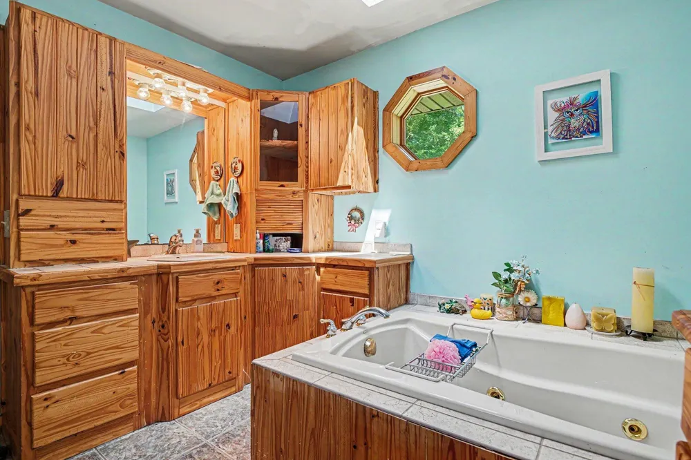 13222 Michigan Avenue Porter Township, MI 49130
