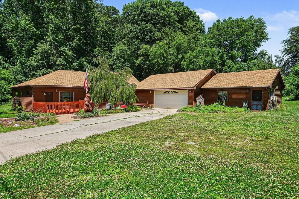 13222 Michigan Avenue Porter Township, MI 49130