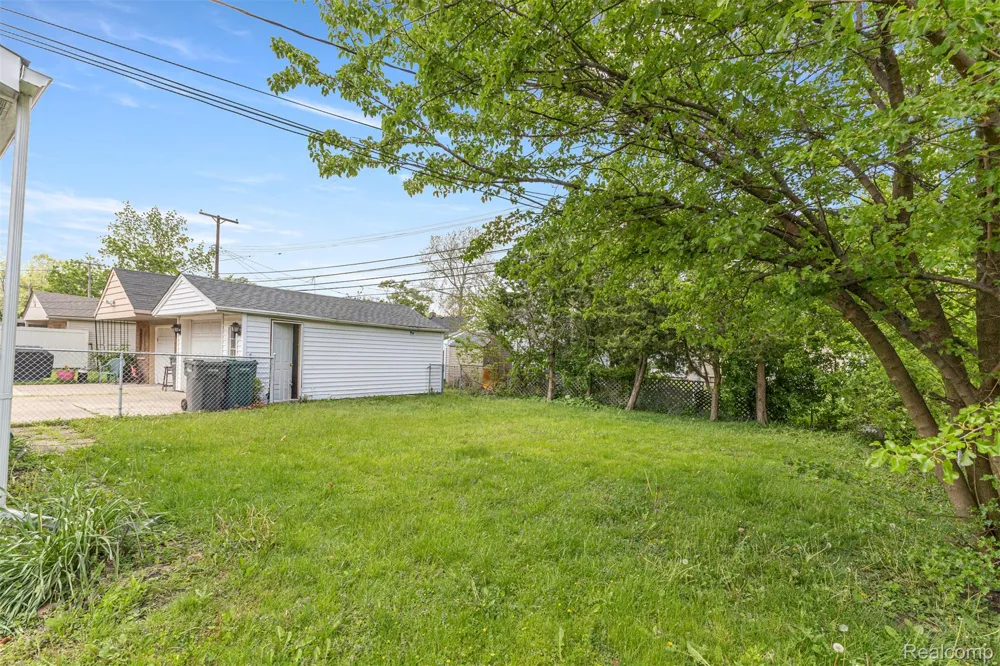 21311 Outer Drive Dearborn City, MI 48124