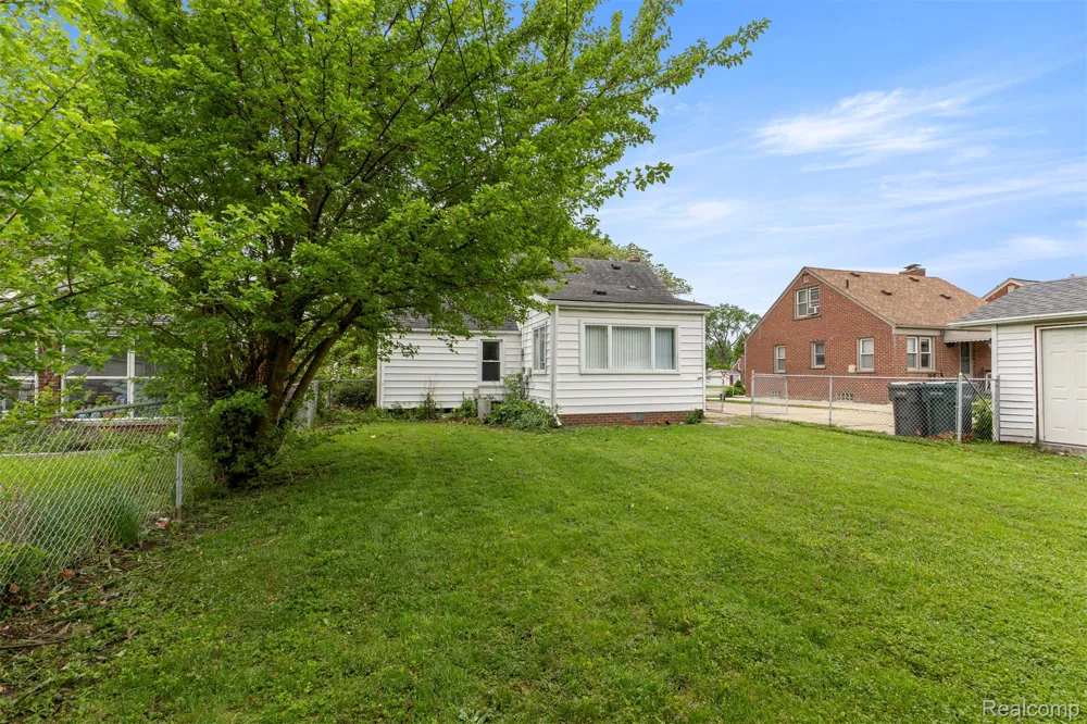 21311 Outer Drive Dearborn City, MI 48124
