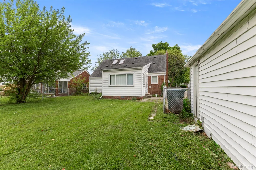 21311 Outer Drive Dearborn City, MI 48124