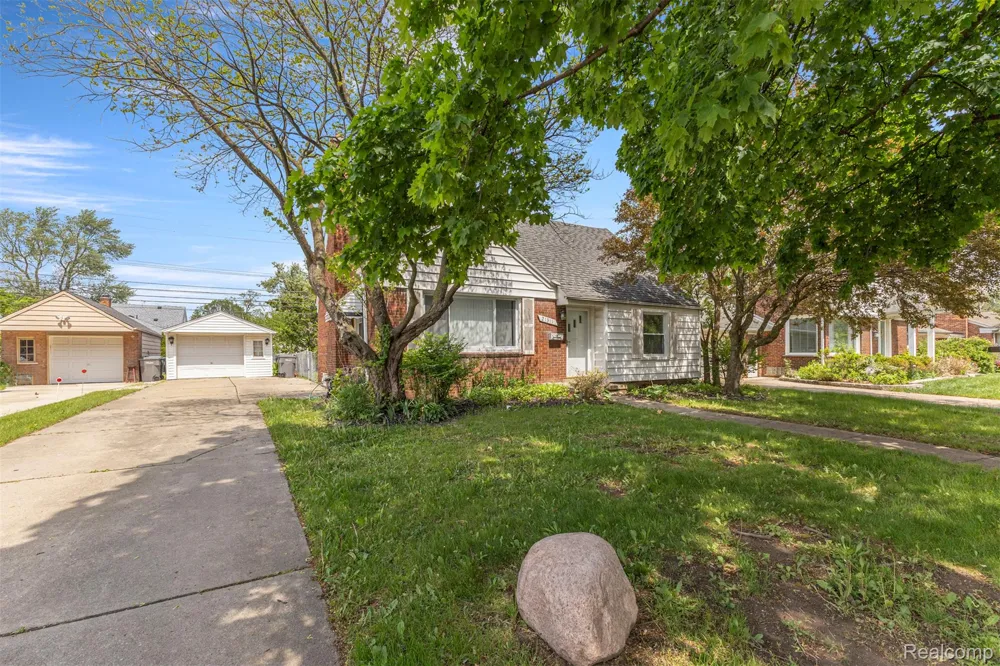 21311 Outer Drive Dearborn City, MI 48124